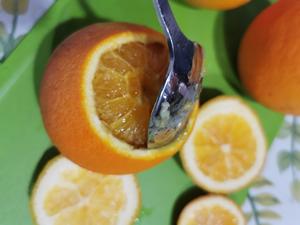 颜值与美味并存的橙子鸡蛋羹的做法 步骤3
