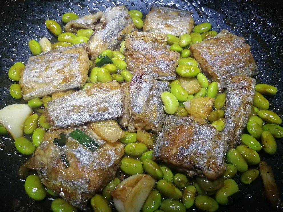 毛豆烧鱼
