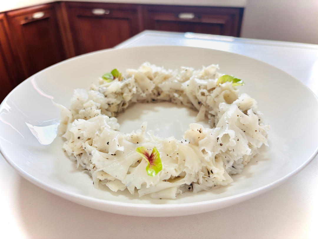 10元做道高级菜【黑松露绣球菌】