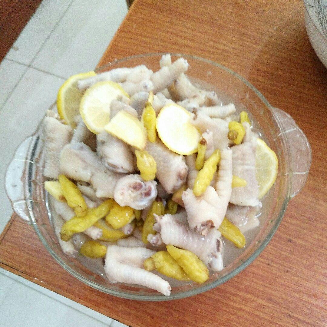 柠檬泡椒凤爪