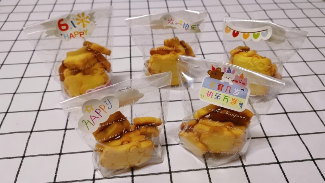 小朋友们超爱的卡通小饼干