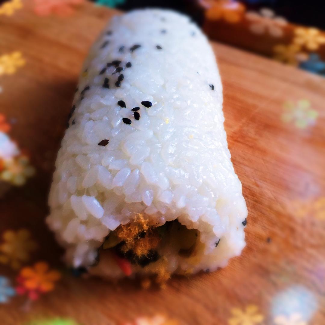 小旎妈妈做的粢饭团