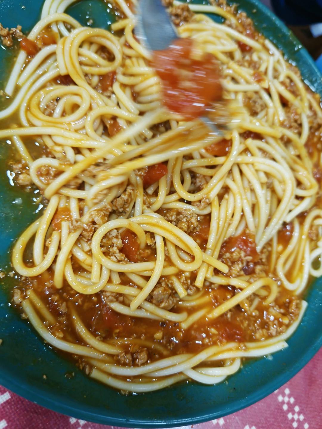 番茄肉酱意面