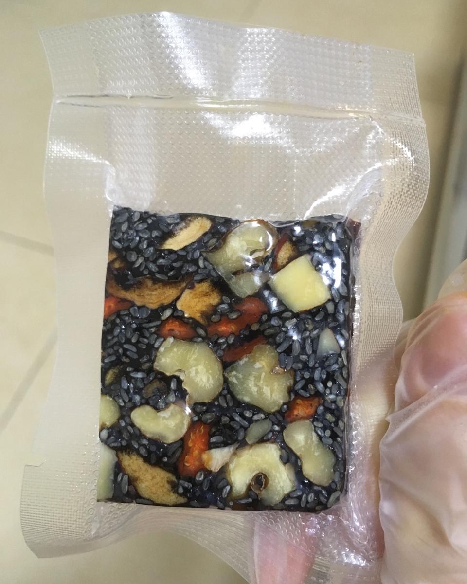 阿胶糕（固元膏）