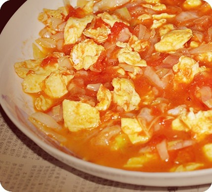 西红柿圆白菜炒蛋