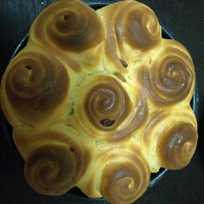 蜂蜜红提牛奶小面包