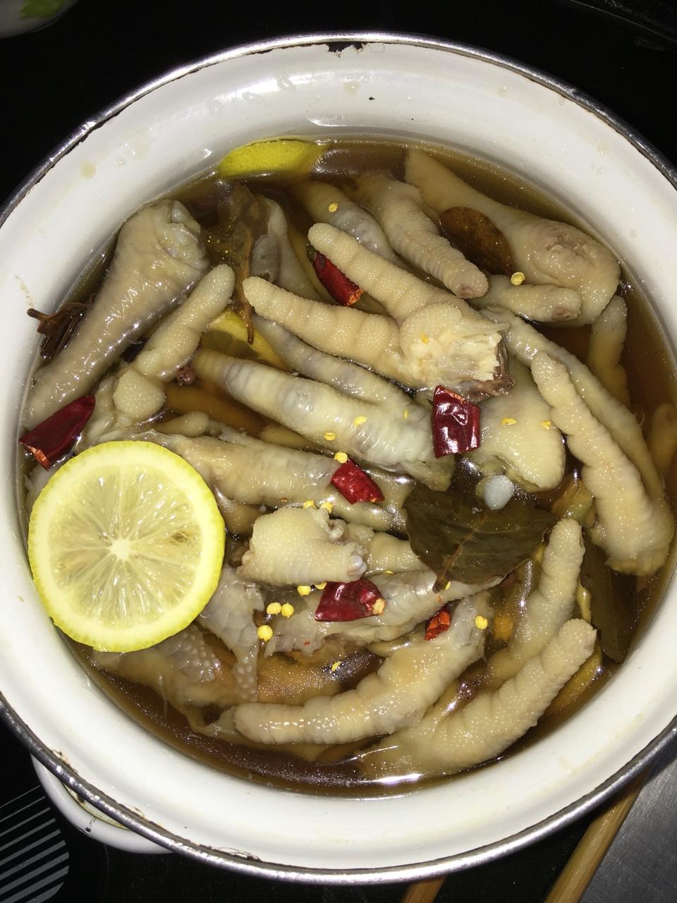 糟卤凤爪