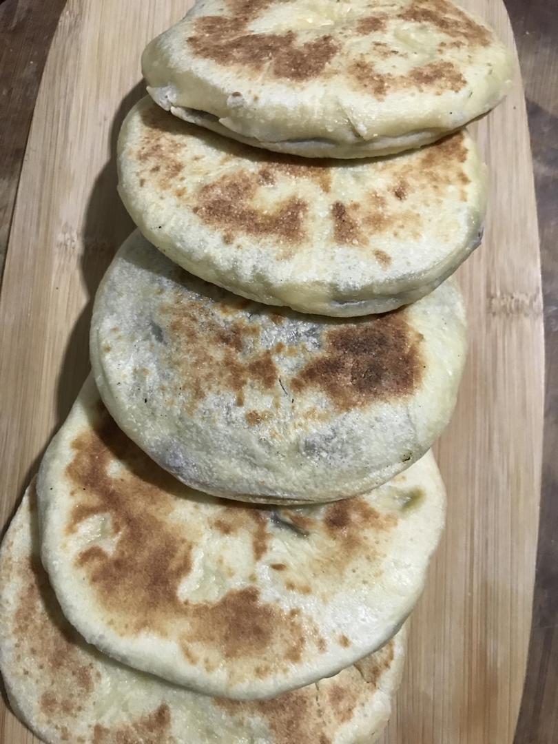 既然没有那就让我来上传小高姐的红豆饼（太好吃太好吃）