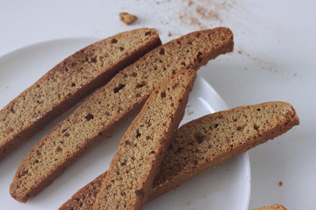 肉桂红糖意式脆饼干 Cinnamon Toasted Biscotti