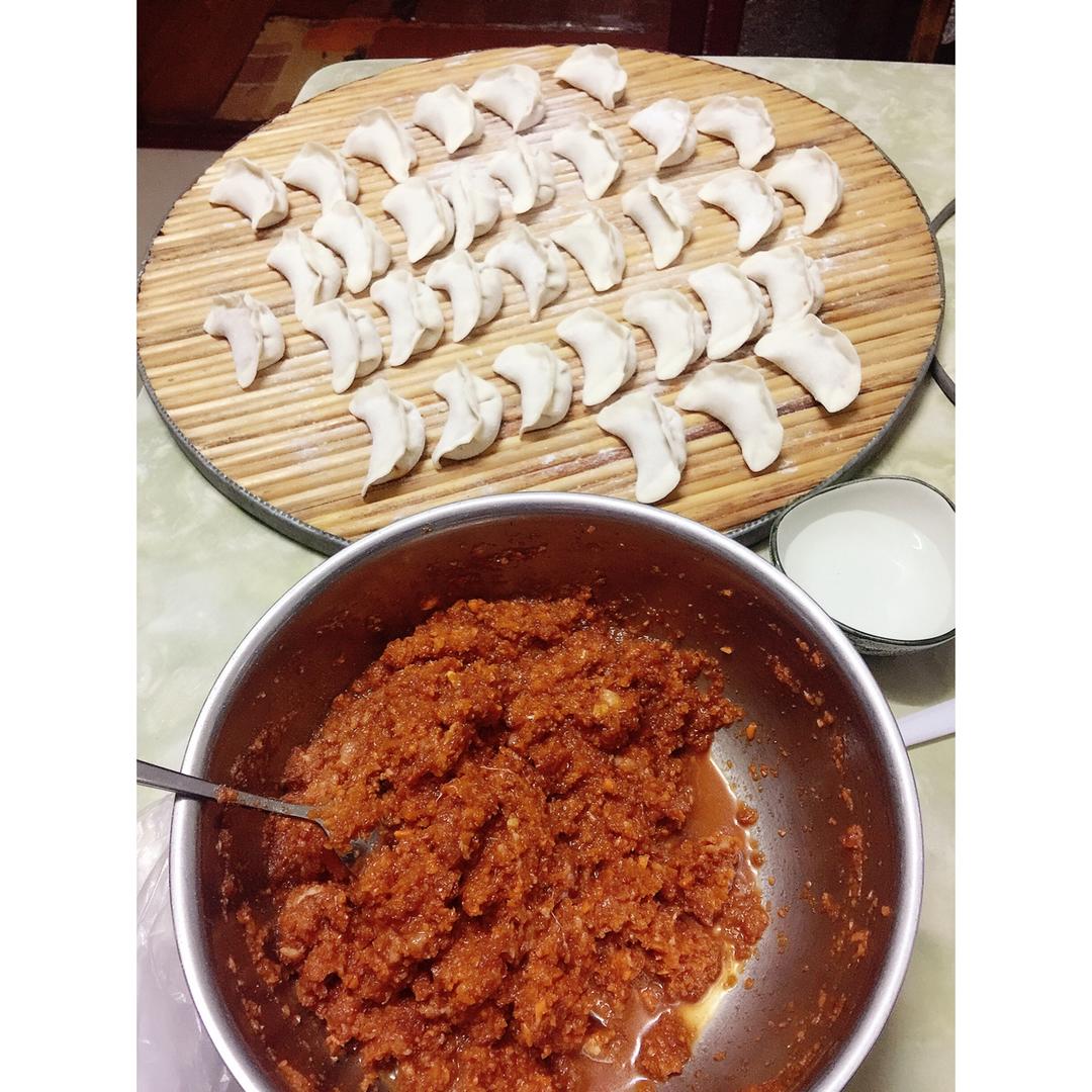 羊肉萝卜蒸饺