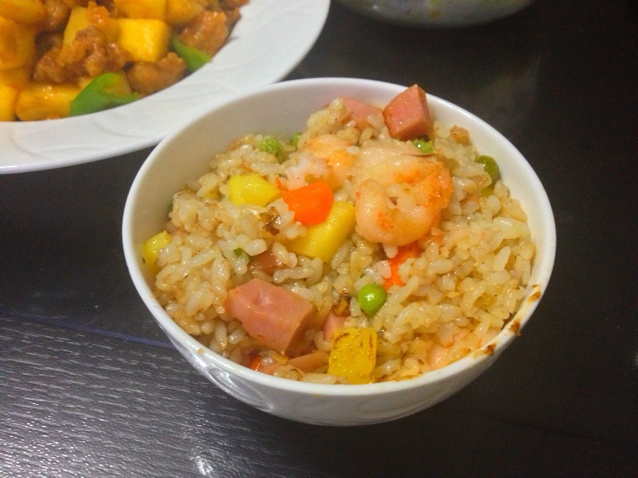 菠萝炒饭