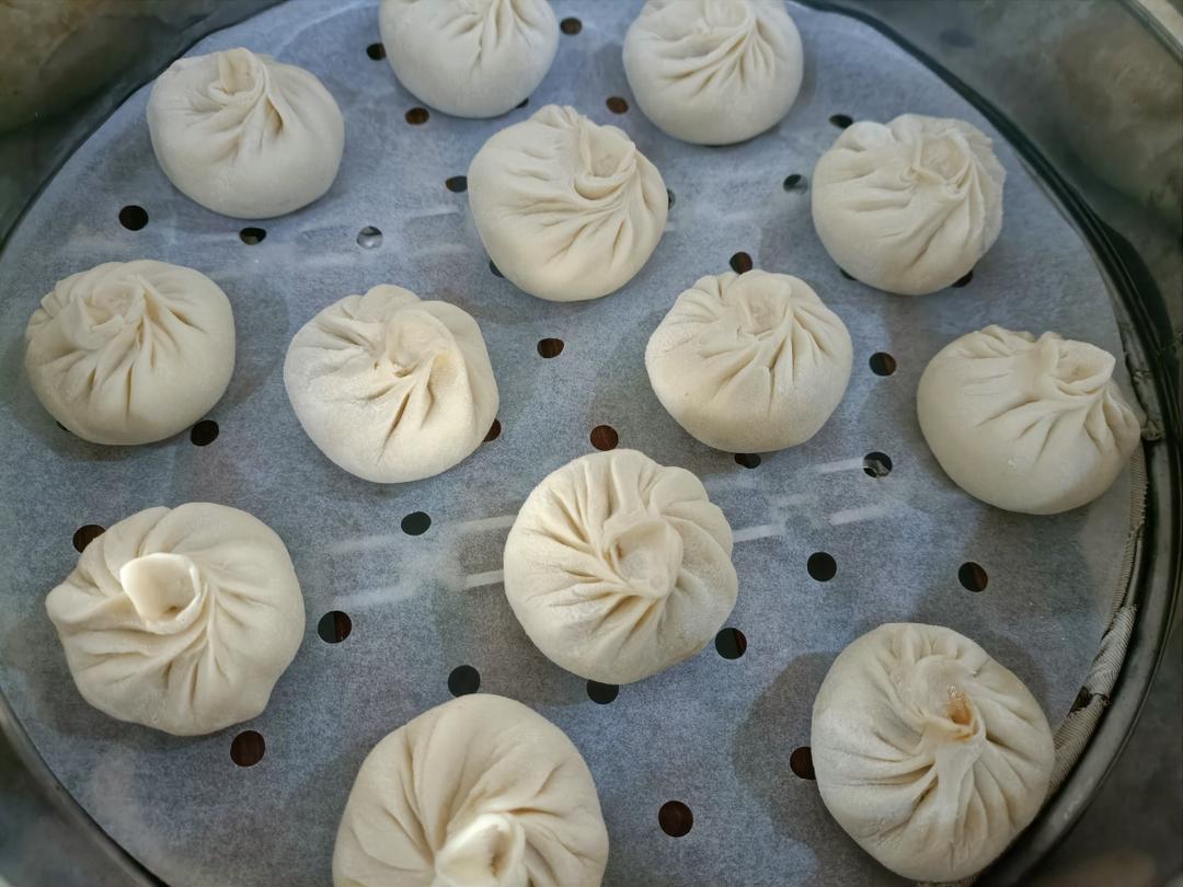 一定要尝试的洋葱胡萝卜牛肉包