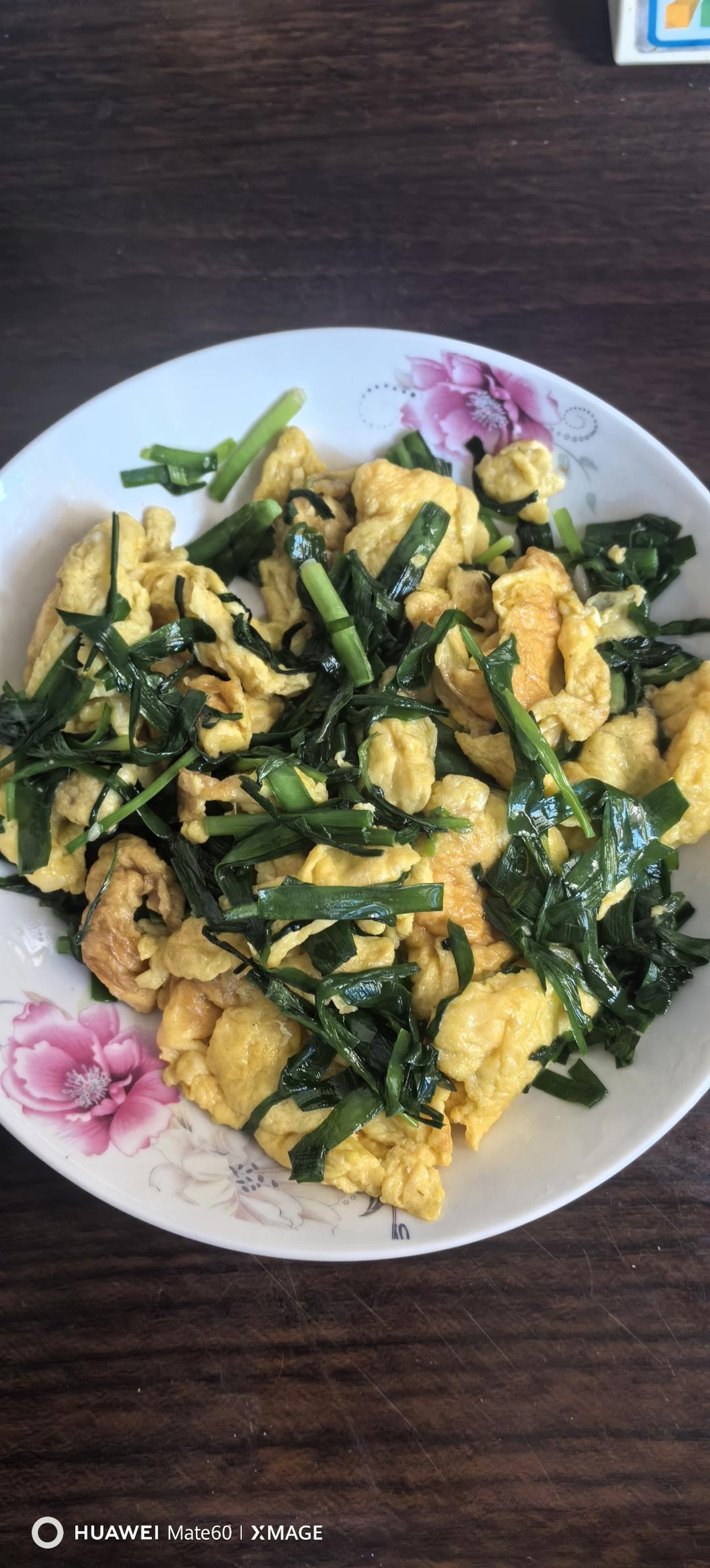 韭菜炒鸡蛋——三分钟快手下饭菜 掌握火候的秘诀