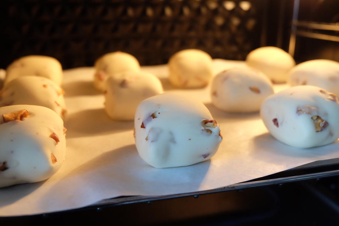 新手做馒头也能100%成功——附上非常详细的视频步骤（一次发酵法）