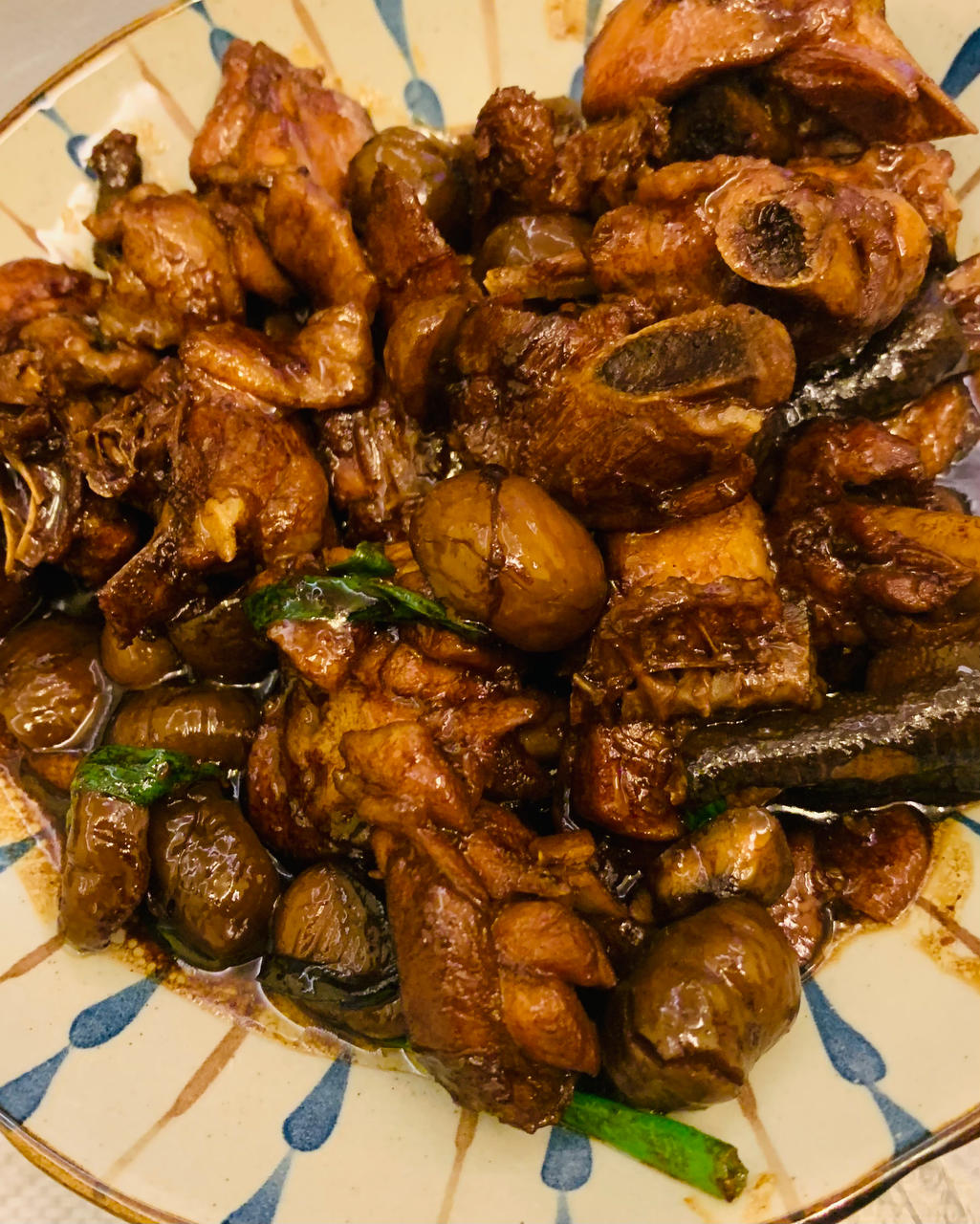 栗子焖鸡翅
