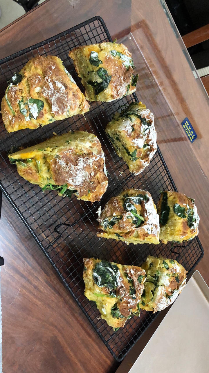 糖罐妖做的菠菜南瓜奶酪丹波面包丨健康烘焙
