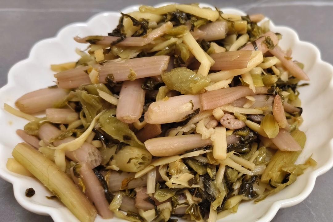 酸辣芡实杆（鸡头米杆） by wqy