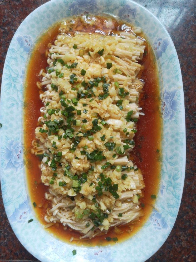 蒜蓉蒸金针菇