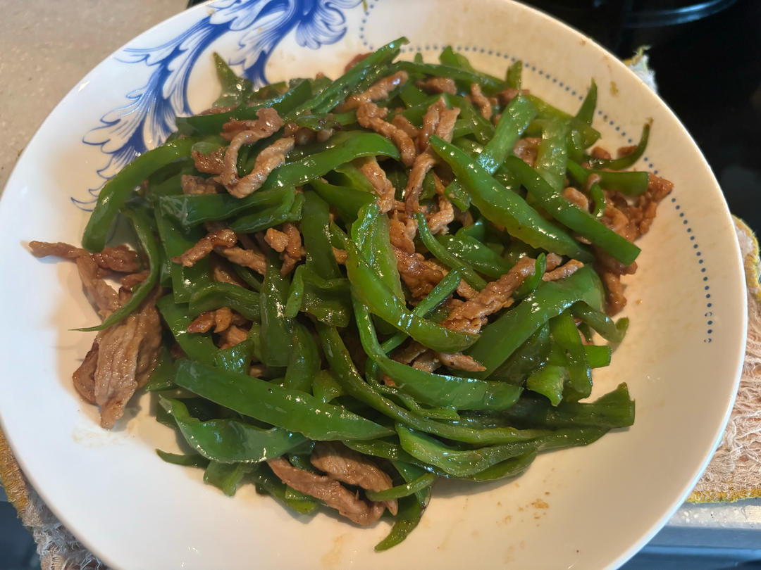 青椒炒肉丝