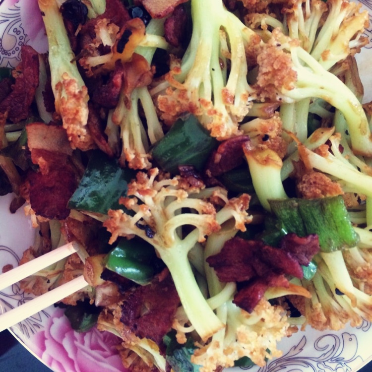 老丁的私房菜-干锅花菜