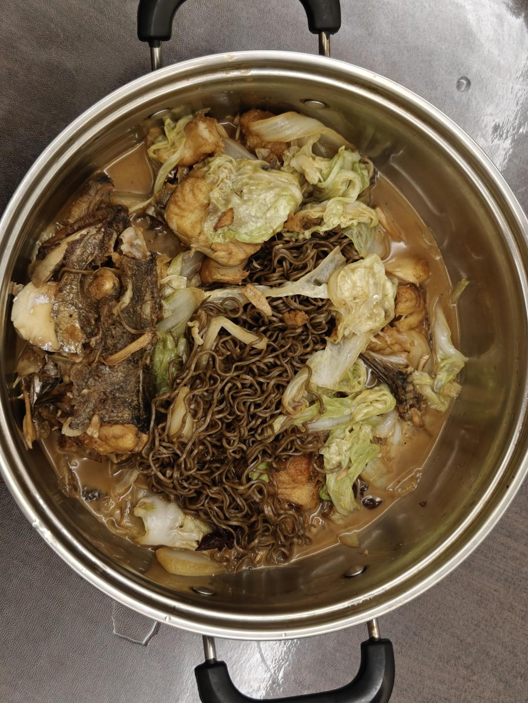 鲜！— 粉皮花鲢鱼头汤