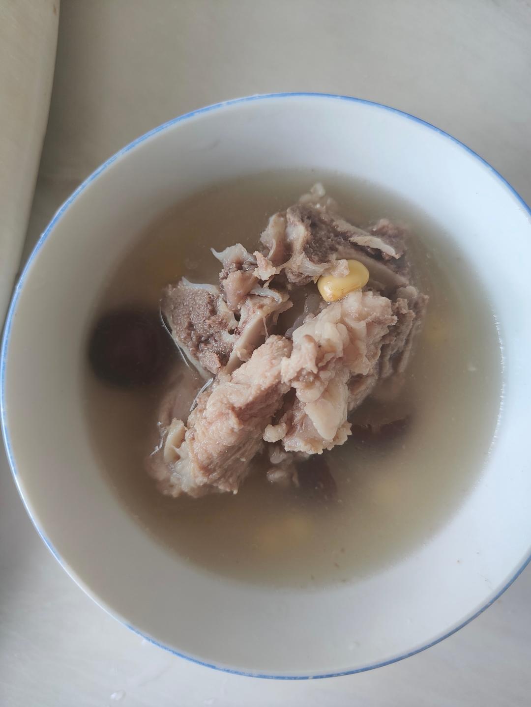 黄豆炖排骨