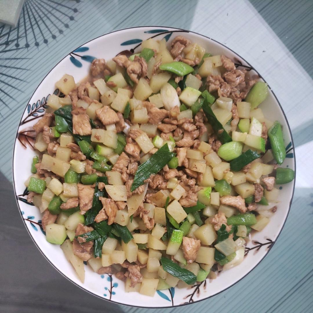 鸡肉盖浇饭