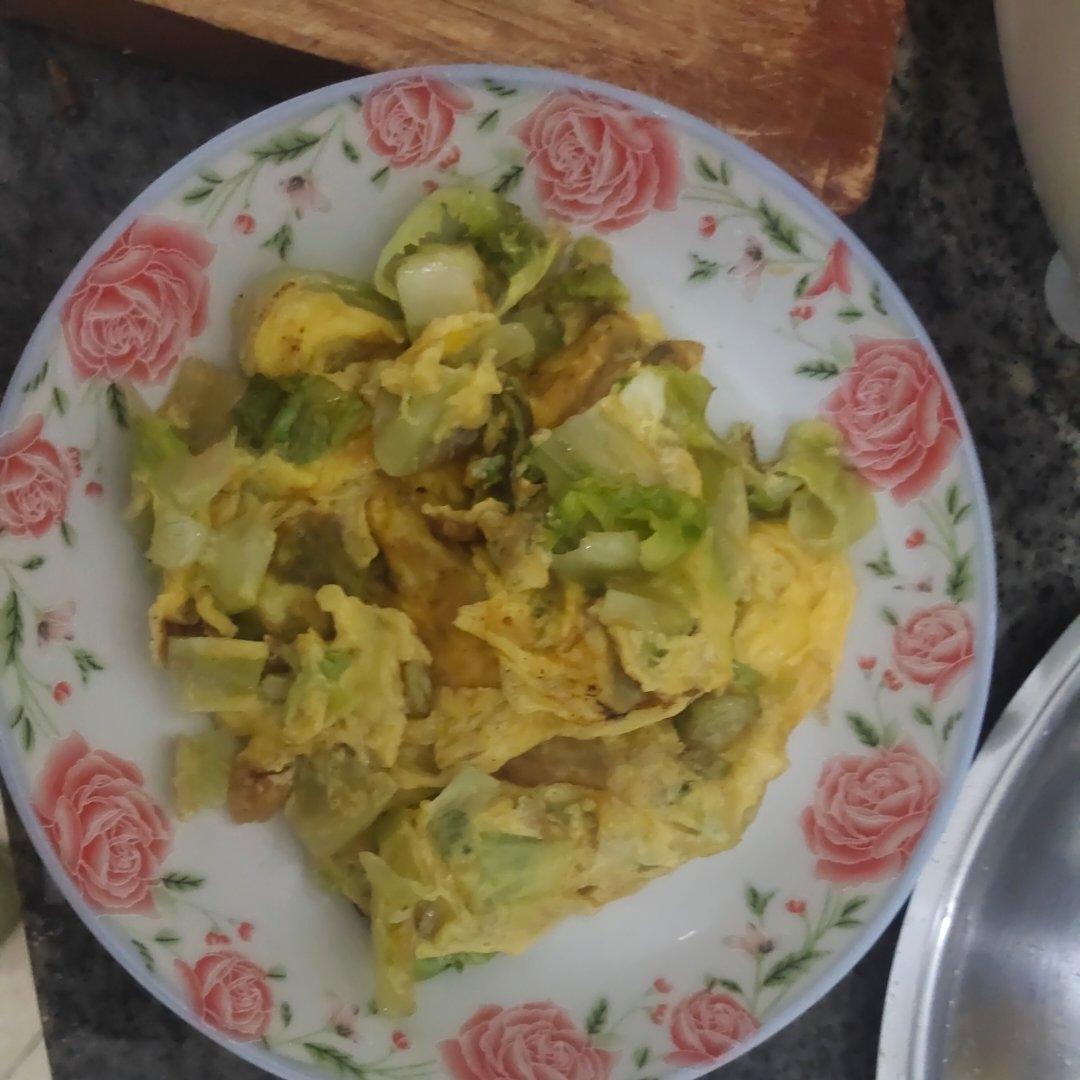 低卡无米无面粉生菜鸡蛋饼