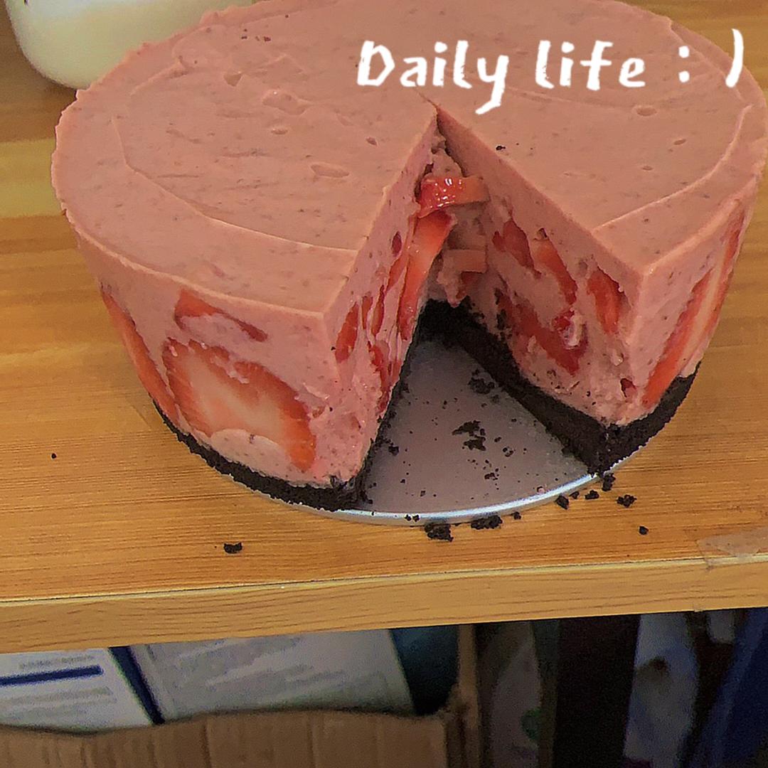 零失败简单易做家庭版草莓慕斯蛋糕