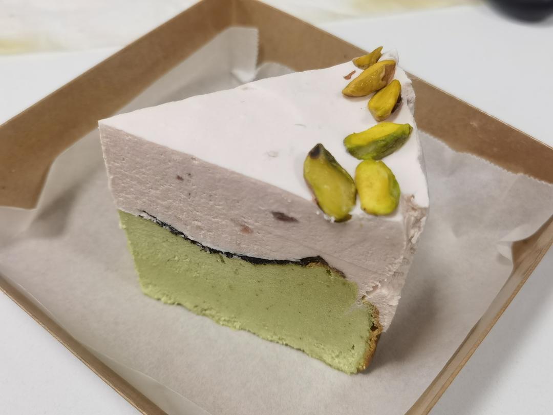 树莓开心果巴斯克🍰/芝士蛋糕