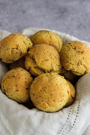 无面粉无奶油的巴西芝士面包球（纯素无麸质低卡版）/Brazilian Cheese Bread
（VEGAN PÃO DE QUEIJO）的做法 步骤3