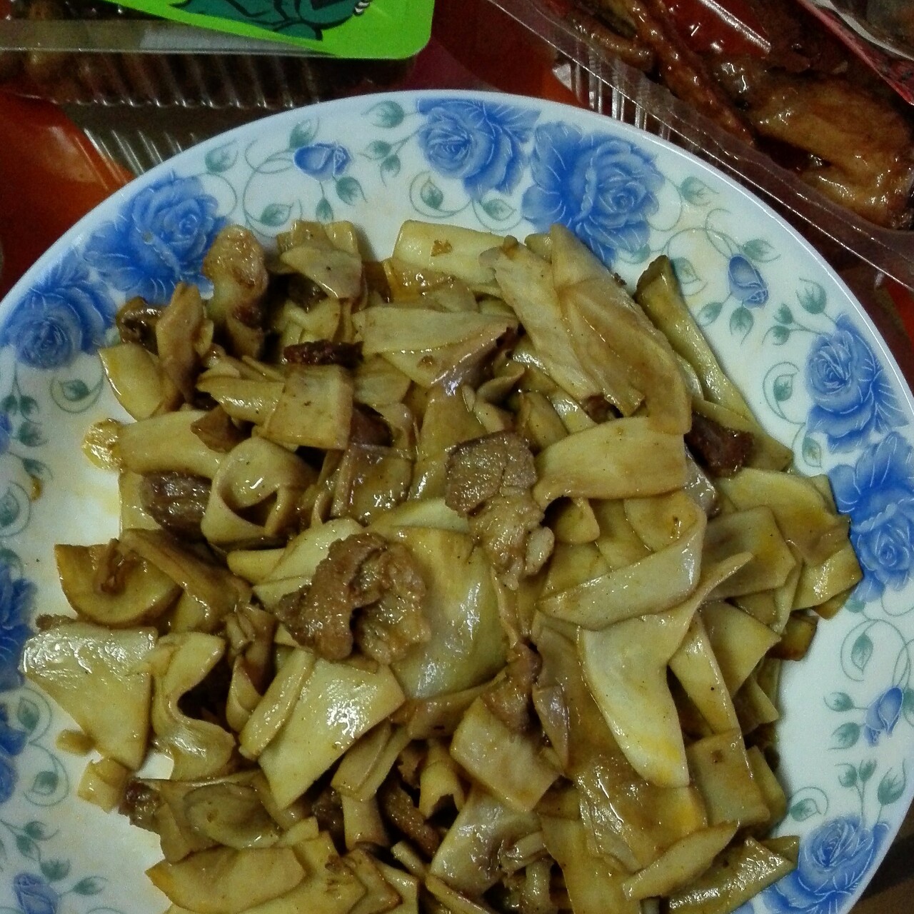 青椒素炒杏鲍菇