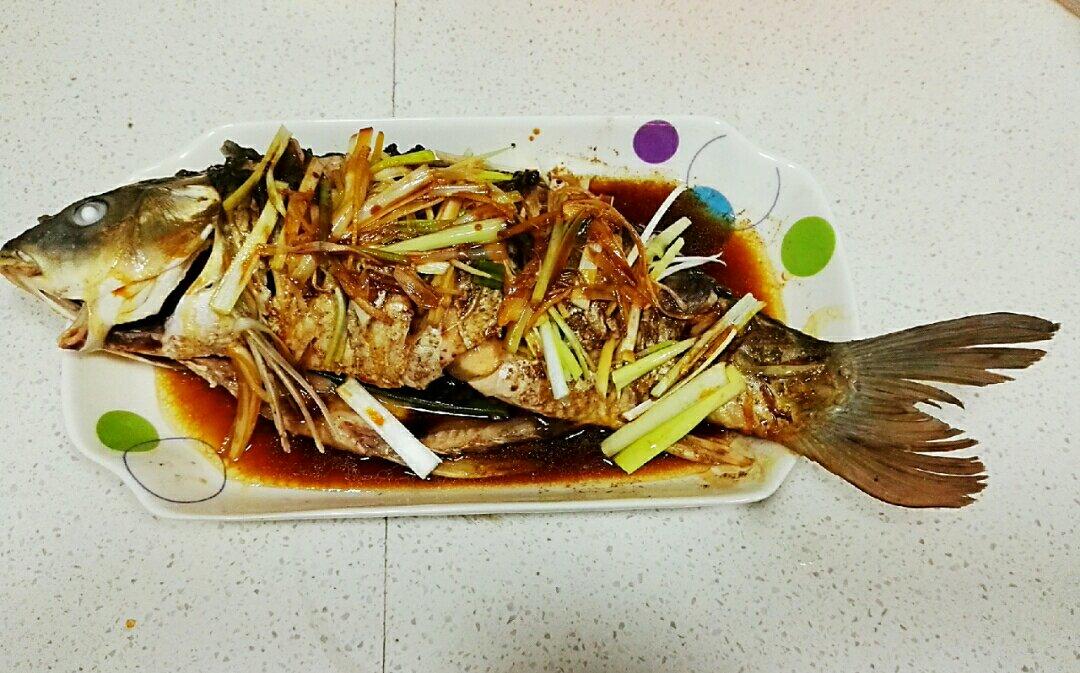 清蒸鲤鱼