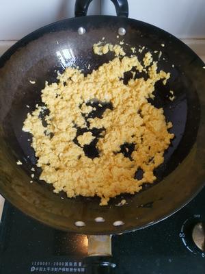 青菜香菇鸡蛋豆干饺子馅的做法 步骤4