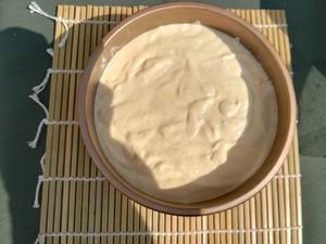六寸戚风蛋糕（普通粉附格兰仕烤箱温度）的做法 步骤9