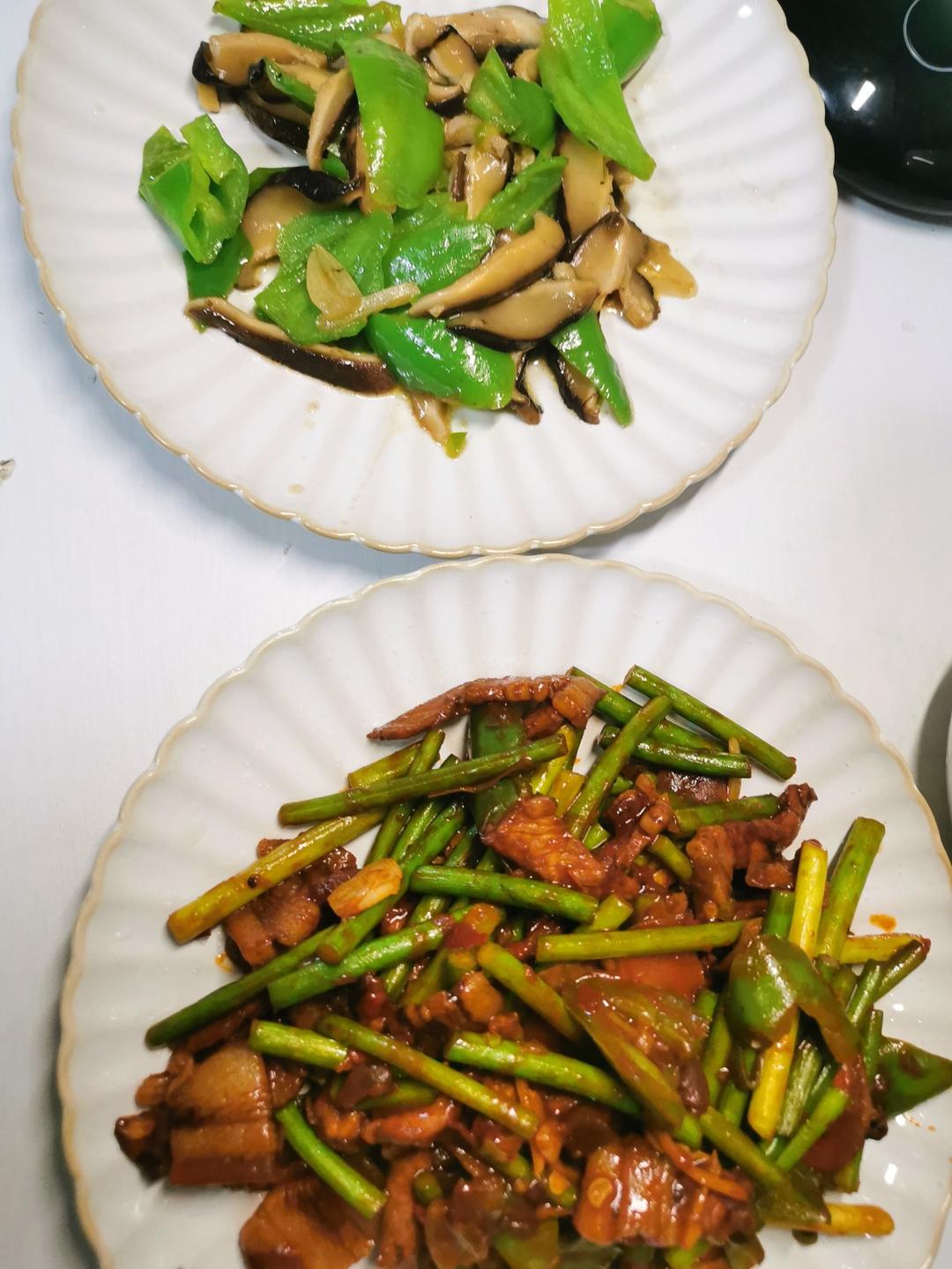 蒜薹炒肉丝