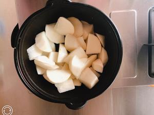 养胃天使—萝卜蘑菇汤的做法 步骤4