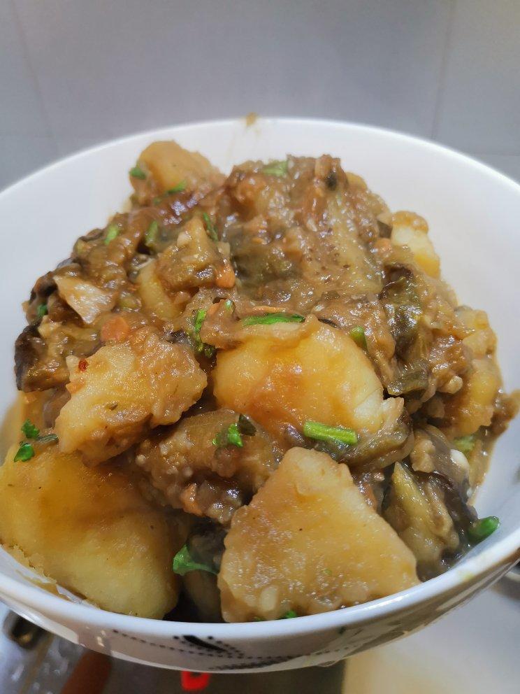 土豆炖茄子