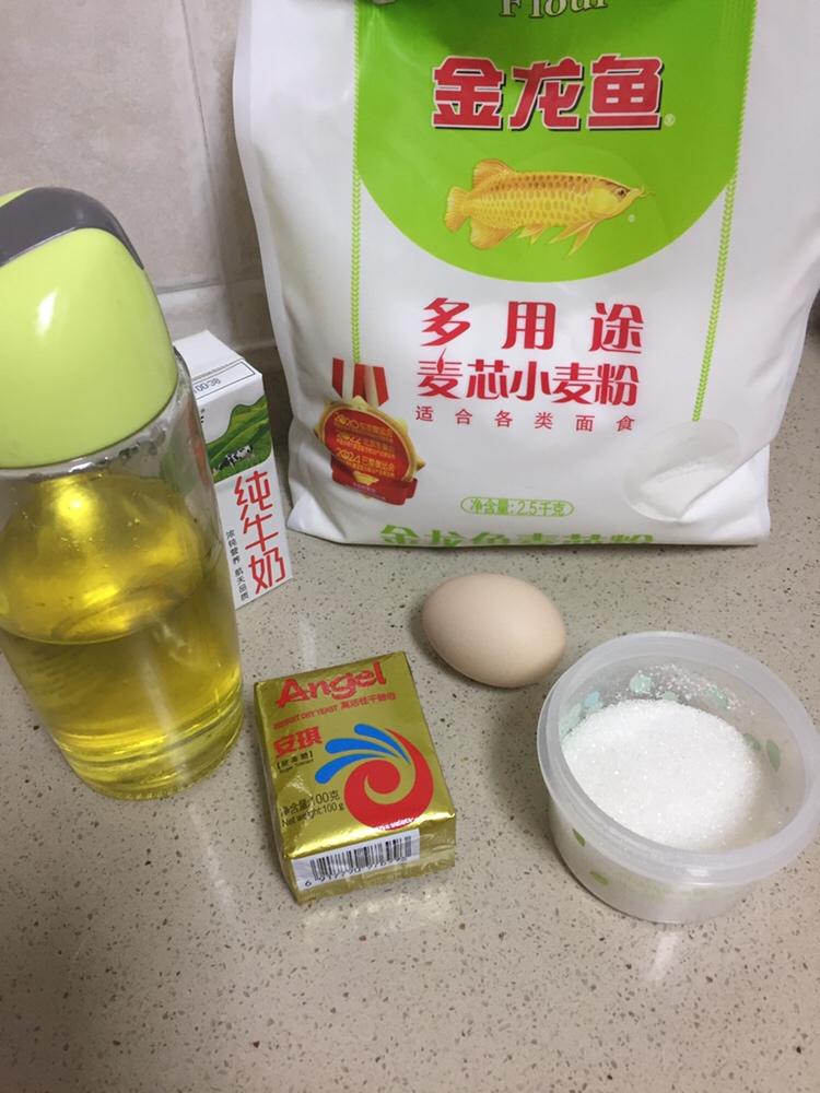 纯奶手撕吐司的做法 步骤1