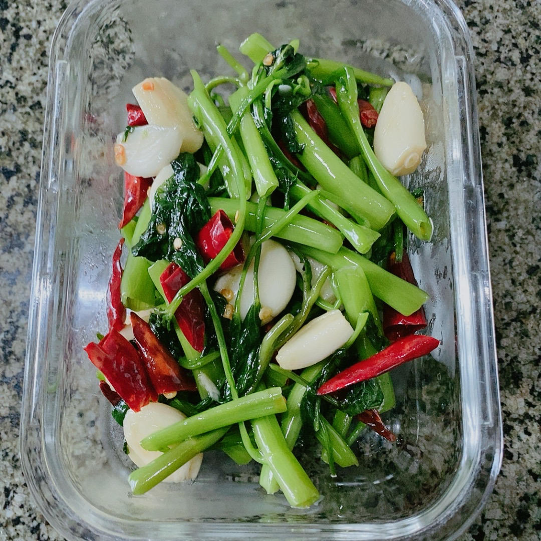 炝炒空心菜（不黑的秘密）