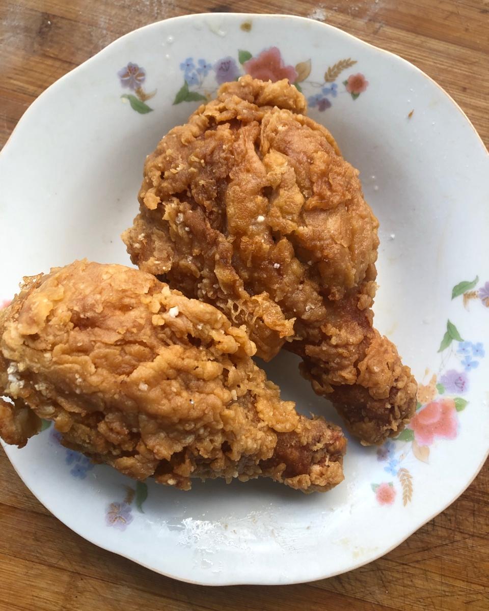 不用炸鸡粉也可以炸出酥脆炸鸡腿