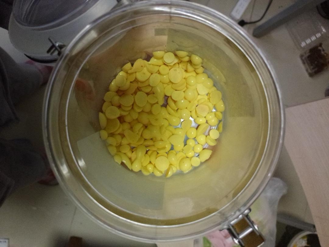 入口即化的无添加蛋黄溶豆