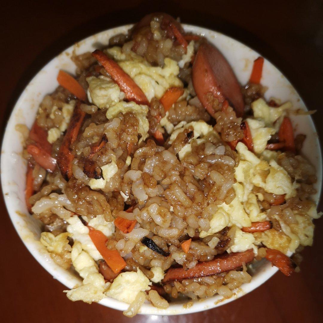 🔥超级好吃的酱油火腿蛋炒饭‼️粒粒入味✌️口口留香❤️