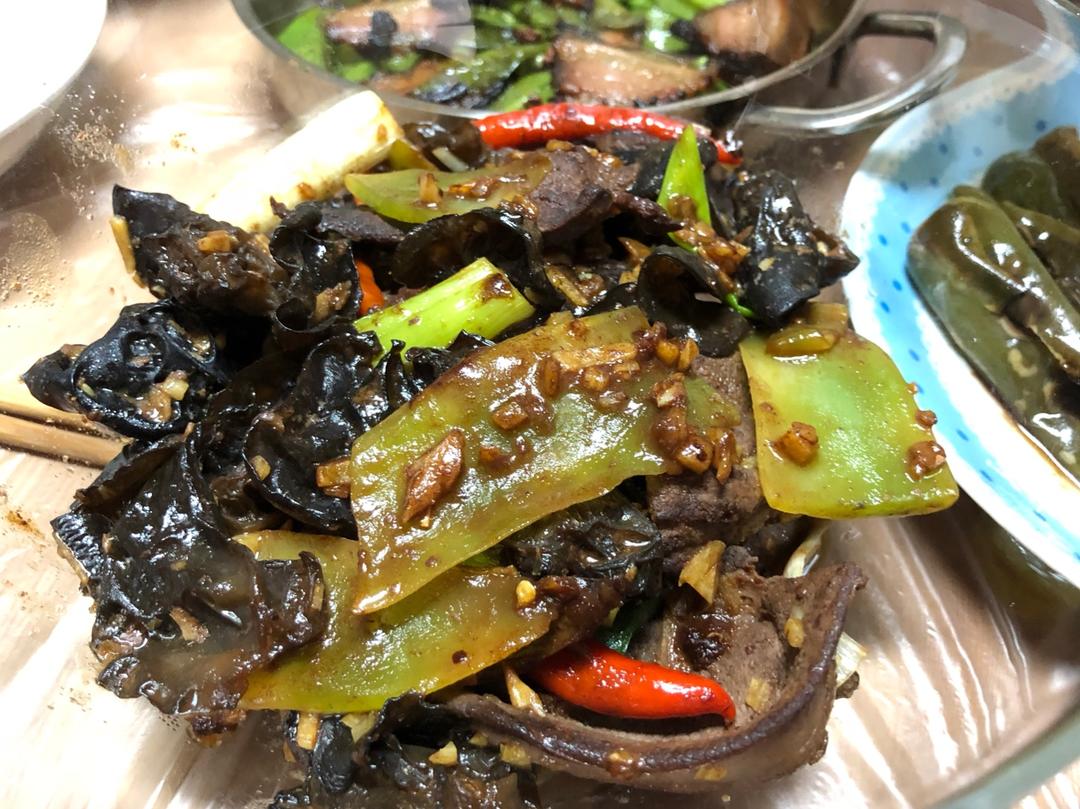 白油猪肝