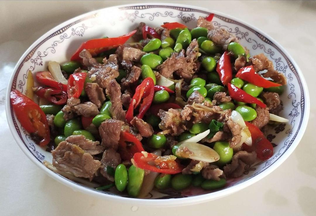 超级简单的毛豆粒炒牛肉的做法