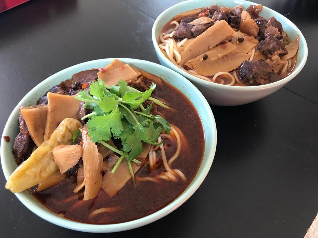 四川红烧牛肉面