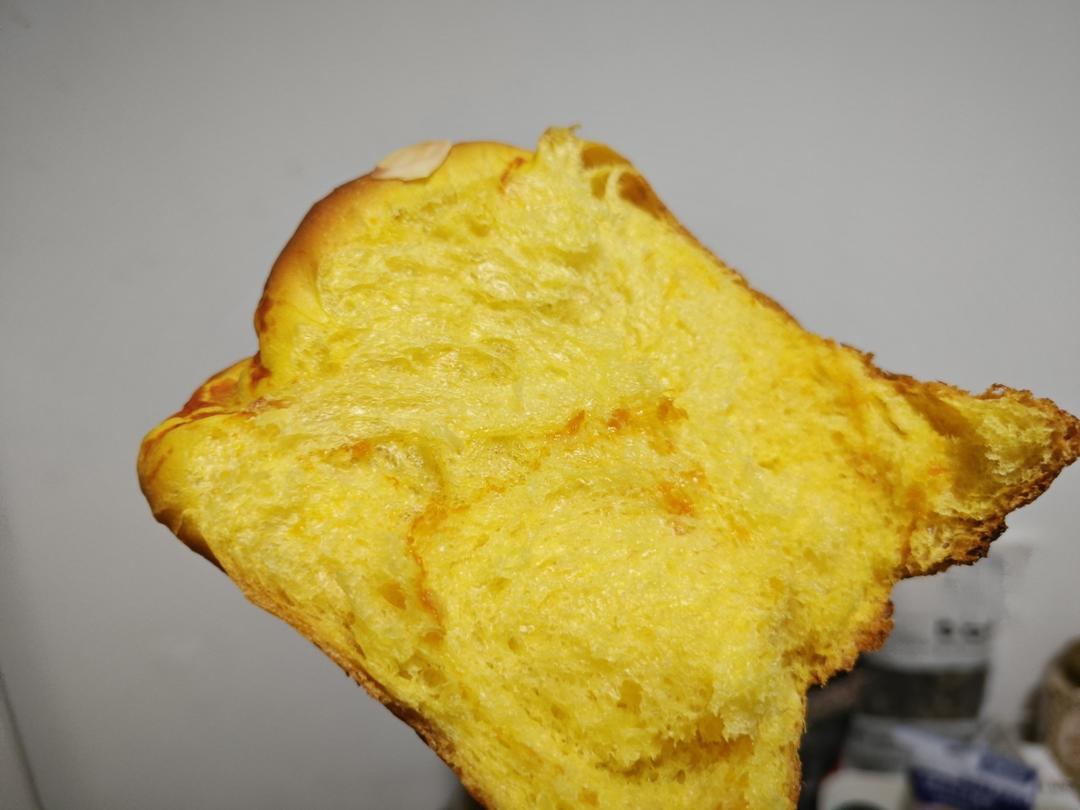双倍美味南瓜吐司（双重南瓜，美味加倍）