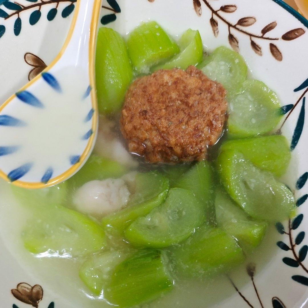 清甜丝瓜虾滑汤