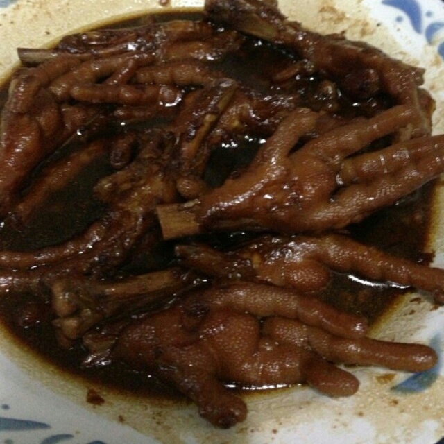 秘制红烧鸡爪