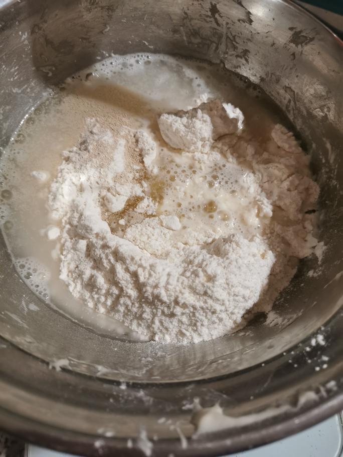 纯奶手撕吐司的做法 步骤1